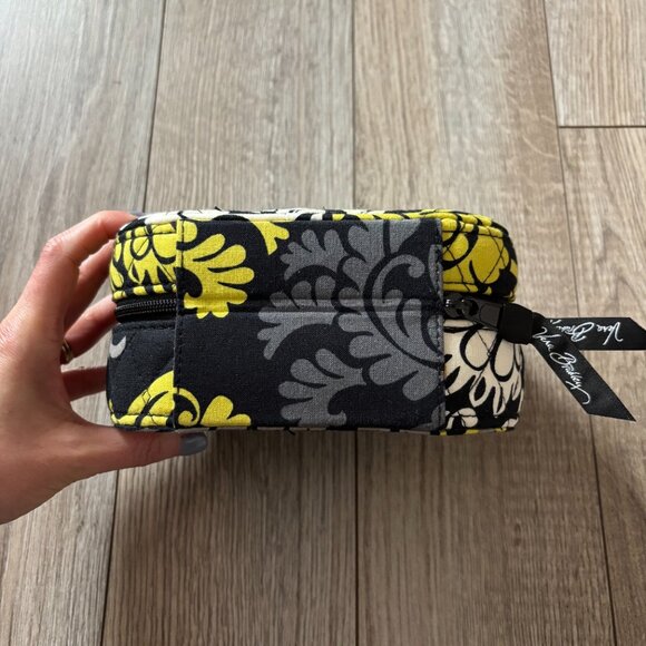 Vera Bradley Baroque Floral Pattern Jewelry Case Quilted Cotton Travel Organizer - Picture 7 of 17